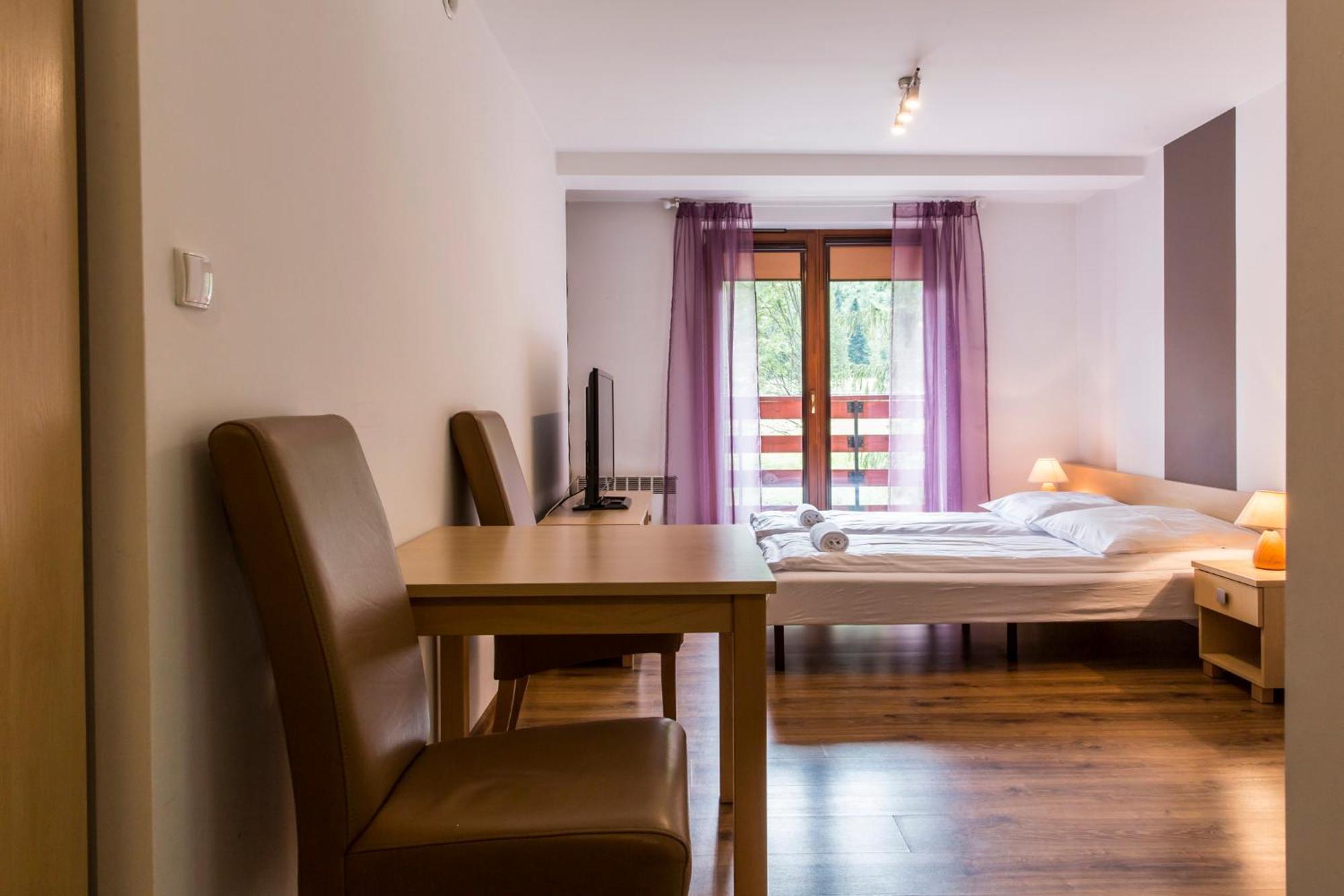Udanypobyt Apartamenty Przy Dolinach E I F Kościelisko Eksteriør billede